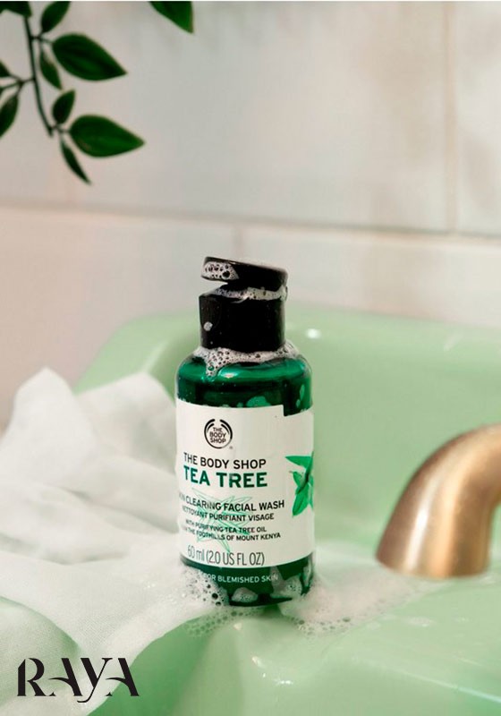 شوینده صورت تی تری بادی شاپ حجم 60 میل The Body Shop Tea Tree Skin Clearing Facial Wash